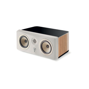 Canal central Focal Kanta Center em Walnut High Gloss com frente Ivory Mat, dois cones Flax e tweeter, fundo branco