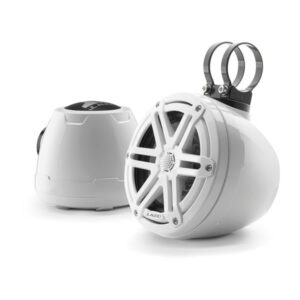 Par de pods coaxiais JL Audio M3-650VeX em corpo branco, um com braçadeira de fixação