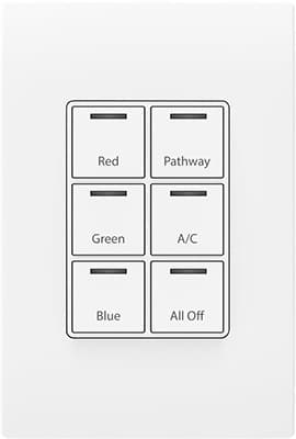 Keypad Absolute AQL-K6 branco, com seis teclas gravadas e indicadores luminosos, montado em espelho de parede.