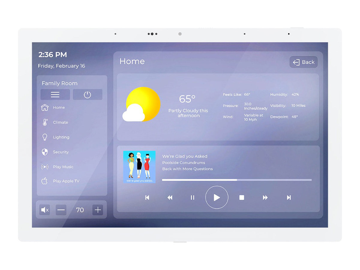Touchpanel RTI IST-10 branco com interface de clima, iluminação e player de mídia